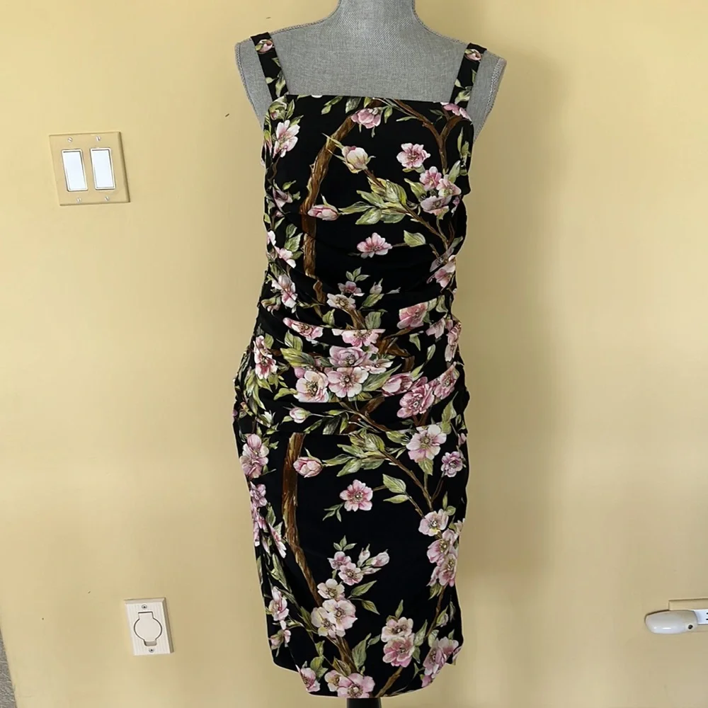 Dolce & Gabbana Dress - Picture 2 of 10